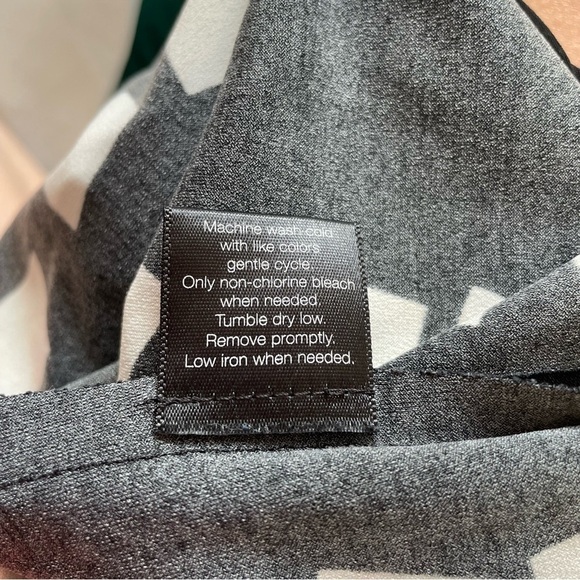 Norma Kamali KAMALIKULTURE Black White Floating Boxes Sleeveless Shirred Dress S - Picture 8 of 11